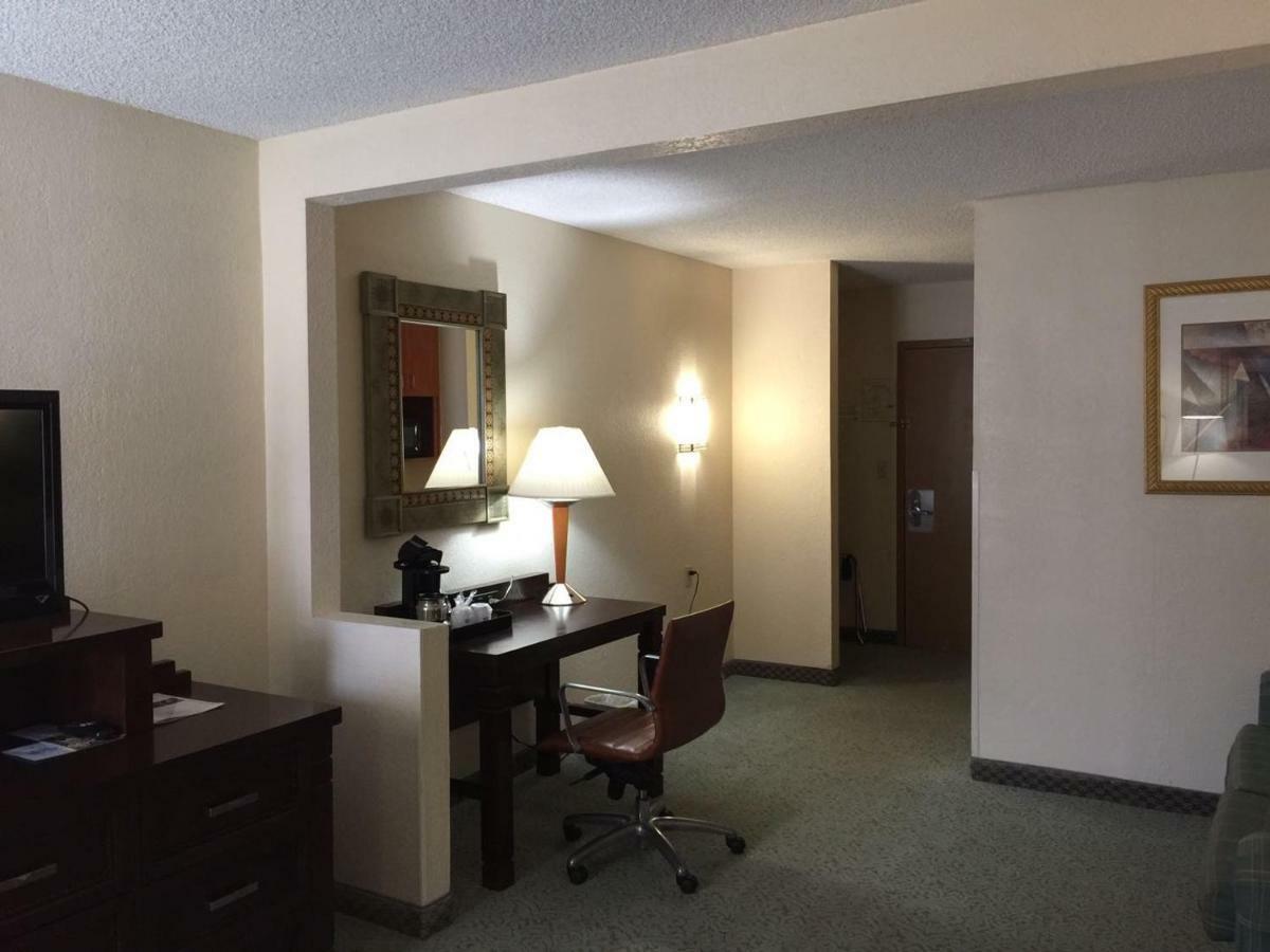 Garnet Inn & Suites ออร์ลันโด ภายนอก รูปภาพ