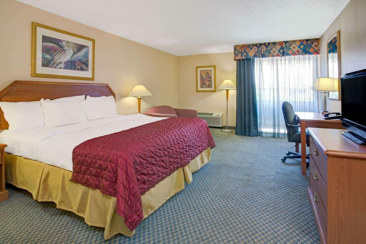 Garnet Inn & Suites ออร์ลันโด ภายนอก รูปภาพ